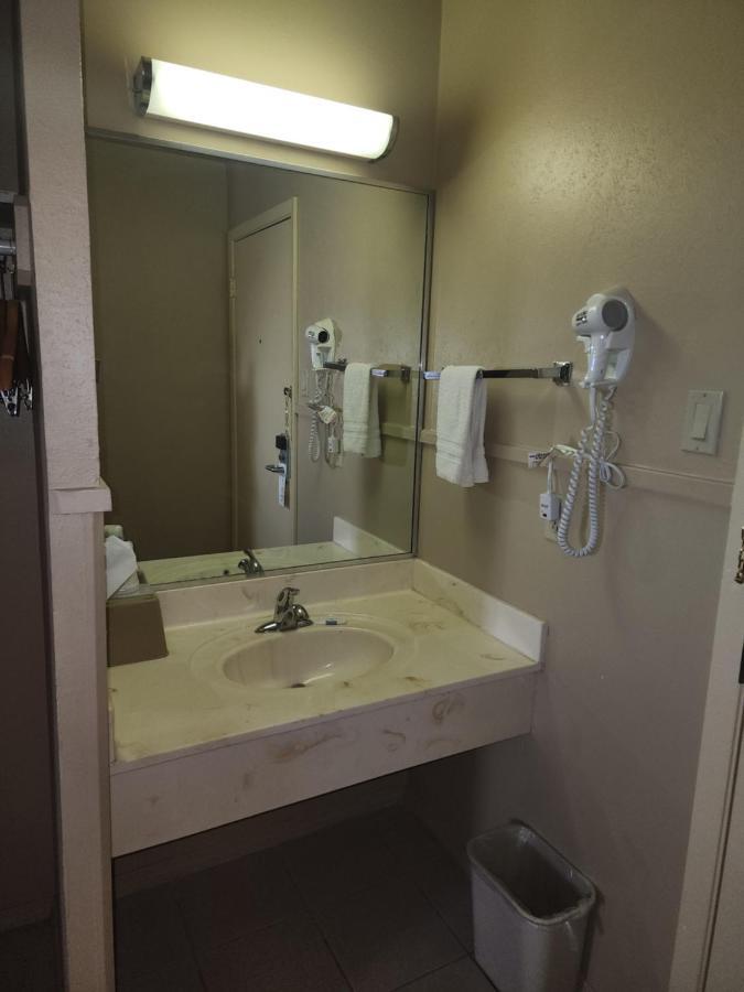Colonial Inn Monahans Tx Dış mekan fotoğraf